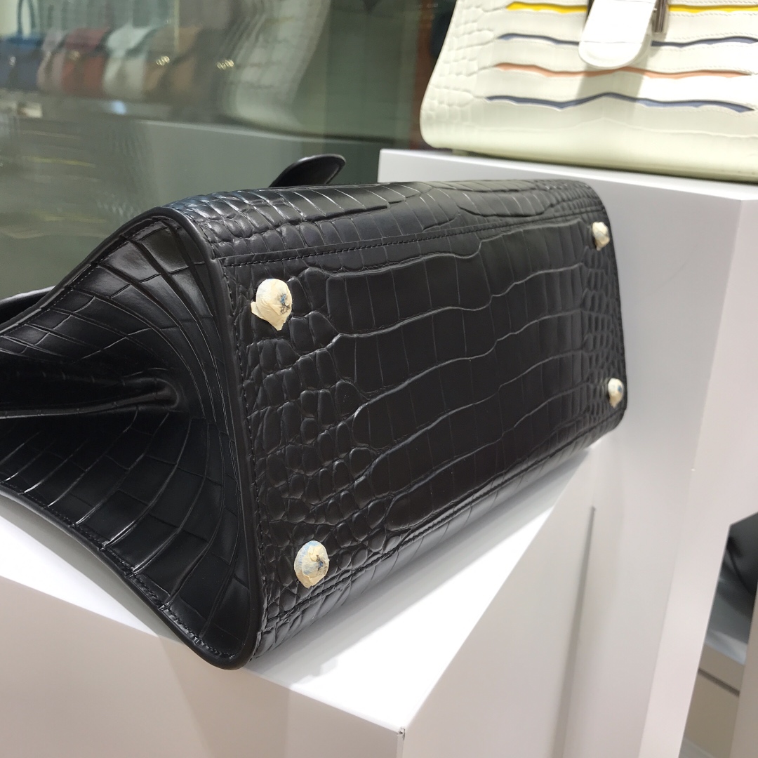 델보 브리앙 MM 크로커다일 토트백 블랙